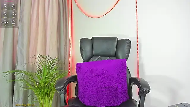 kalivan voinesscu online show from 10-26-25, 10:04