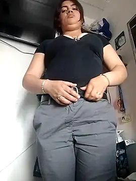 Snapshot of naughty-sharlot chatting on 11-25-25, 08:31 naughty-sharlot online show from 11-25-25, 08:31