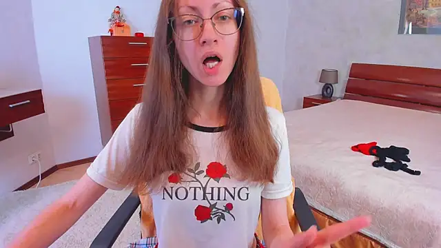 Snapshot of Pantyhose_Mila chatting on 02-16-26, 09:11 Pantyhose Mila online show from 02-16-26, 09:11