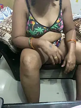 Snapshot of Tameesh_sexy_mistress chatting on 07-03-26, 05:19 Tameesh sexy mistress online show from 07-03-26, 05:19