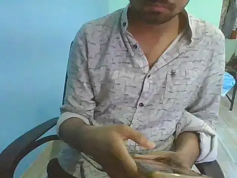 Snapshot of Ishan003 chatting on 11-10-25, 04:33 Ishan003 online show from 11-10-25, 04:33