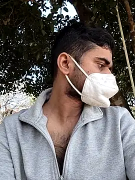 Snapshot of Ishan003 chatting on 01-16-26, 03:54 Ishan003 online show from 01-16-26, 03:54