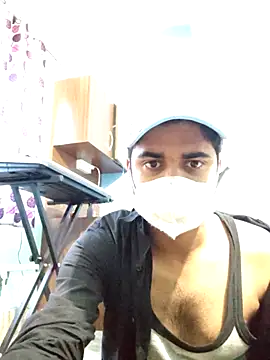 Snapshot of Ishan003 chatting on 02-11-26, 01:21 Ishan003 online show from 02-11-26, 01:21