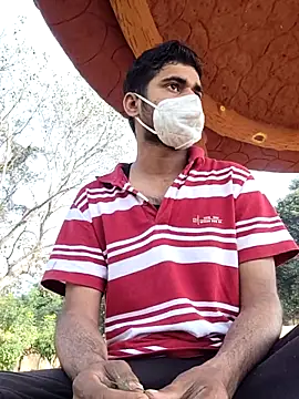 Snapshot of Ishan003 chatting on 02-18-26, 03:13 Ishan003 online show from 02-18-26, 03:13