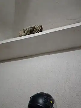 Priya Strip online show from 04-16-26, 10:45