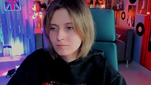 LolaAsmus online show from 01-07-25, 09:40