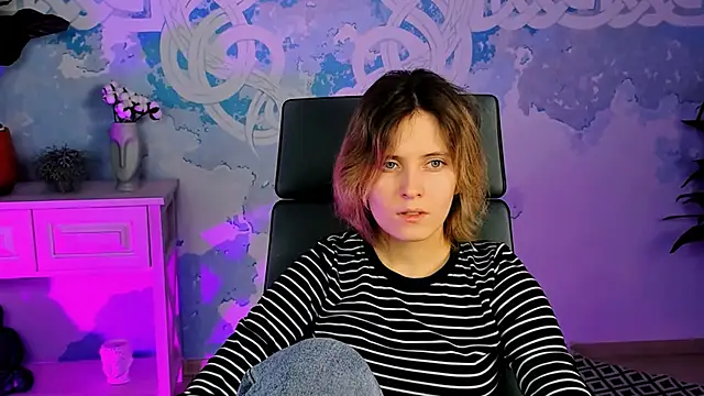 LolaAsmus online show from 01-31-25, 08:11