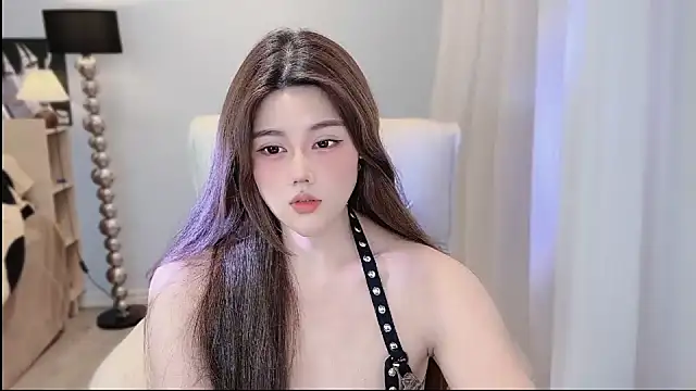 Strawberrybabyy1 online show from 12-22-24, 02:06