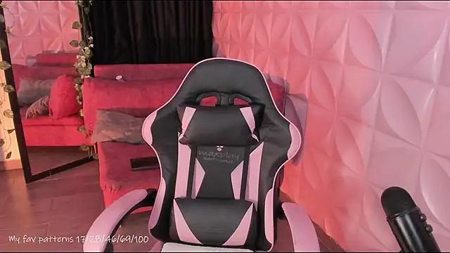 NattGomez online show from 04-08-26, 11:27