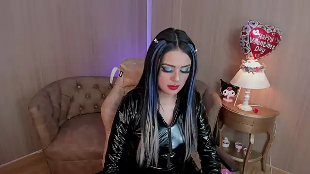 SoffiQueen online show from 02-21-25, 01:11