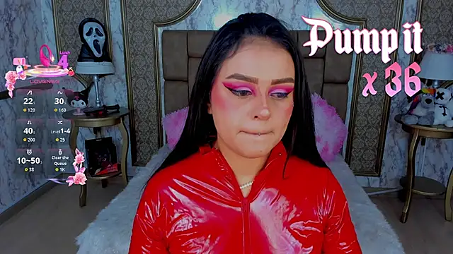 SoffiQueen online show from 10-27-25, 08:46