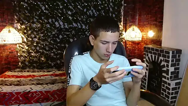 JackSwan18 online show from 01-14-25, 01:06