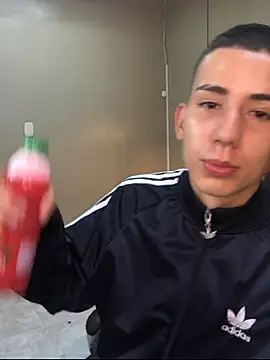 JackSwan18 online show from 10-14-25, 04:02