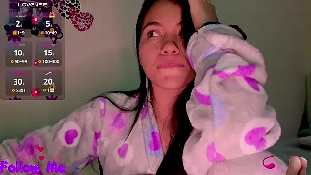 Snapshot of linda_alana chatting on 12-11-24, 01:15 linda alana online show from 12-11-24, 01:15