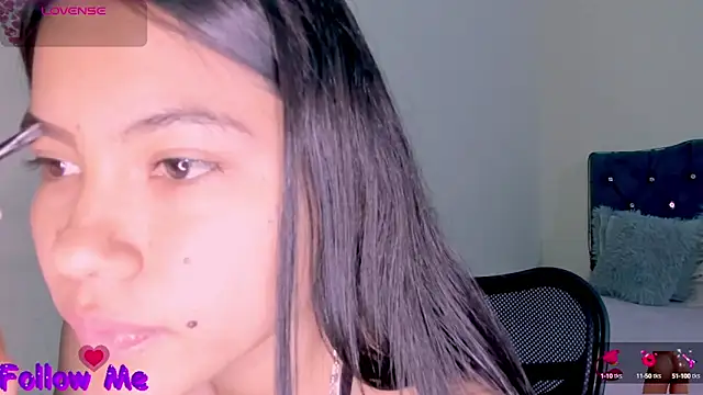 Snapshot of linda_alana chatting on 01-25-25, 06:35 linda alana online show from 01-25-25, 06:35
