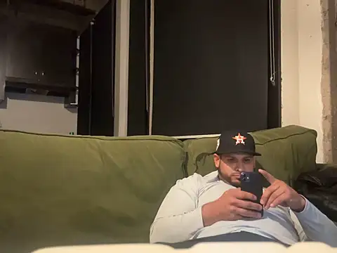 Snapshot of Insaneskillzz69 chatting on 03-07-25, 01:07 Insaneskillzz69 online show from 03-07-25, 01:07