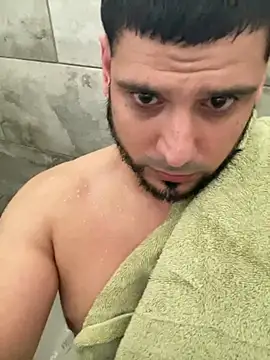 Snapshot of Insaneskillzz69 chatting on 03-17-26, 06:33 Insaneskillzz69 online show from 03-17-26, 06:33