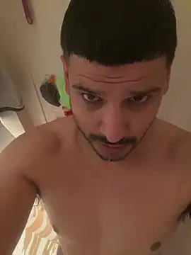 Snapshot of Insaneskillzz69 chatting on 03-31-26, 12:12 Insaneskillzz69 online show from 03-31-26, 12:12