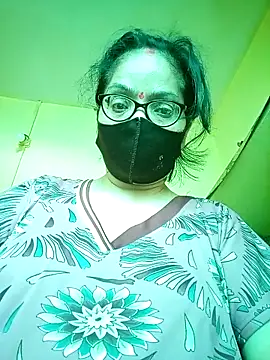 heenage online show from 04-11-26, 05:45