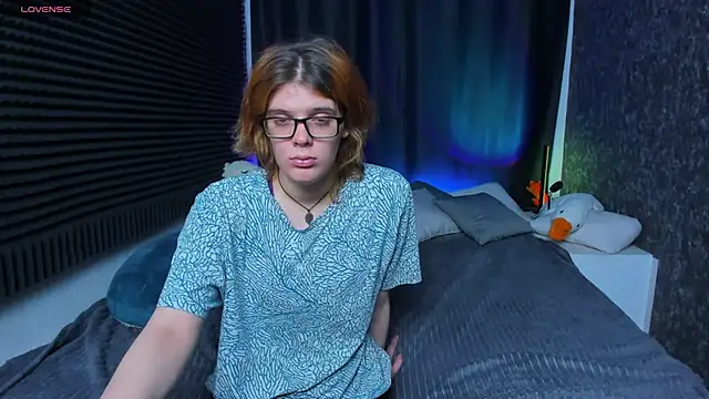 KIKI Krash online show from 03-01-25, 10:24