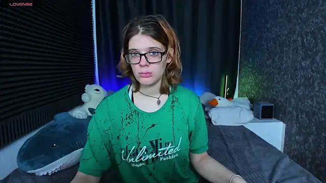 KIKI Krash online show from 03-13-25, 11:51