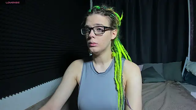 KIKI Krash online show from 09-25-25, 10:08