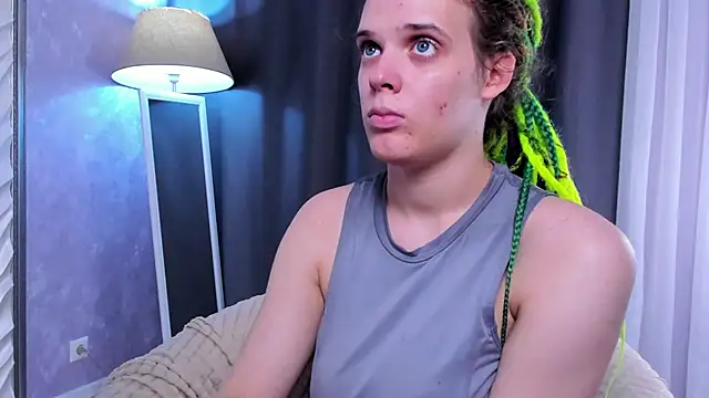 KIKI Krash online show from 10-18-25, 10:05