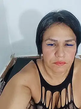 Snapshot of gretasexcy chatting on 10-30-25, 08:27 gretasexcy online show from 10-30-25, 08:27