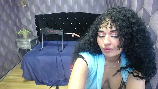 Sofiacowperx online show from 01-27-25, 02:13