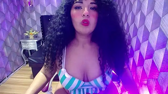 Sofiacowperx online show from 02-09-25, 04:04