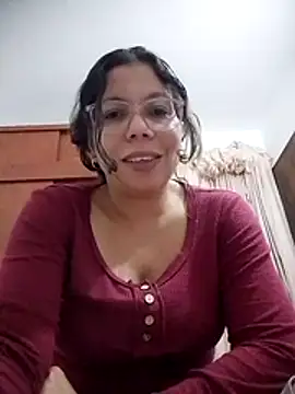 Carliina Soussa online show from 03-30-26, 01:39