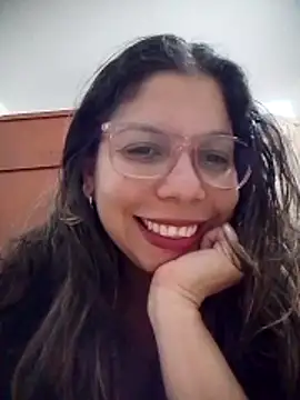 Snapshot of Carliina_Soussa chatting on 04-27-26, 10:41 Carliina Soussa online show from 04-27-26, 10:41