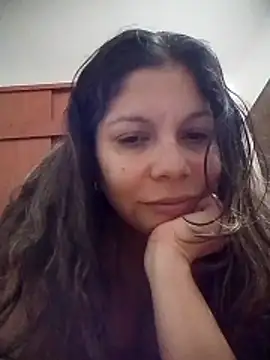Snapshot of Carliina_Soussa chatting on 05-03-26, 10:49 Carliina Soussa online show from 05-03-26, 10:49