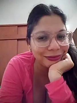 Snapshot of Carliina_Soussa chatting on 05-08-26, 08:58 Carliina Soussa online show from 05-08-26, 08:58