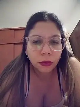 Snapshot of Carliina_Soussa chatting on 05-21-26, 10:39 Carliina Soussa online show from 05-21-26, 10:39
