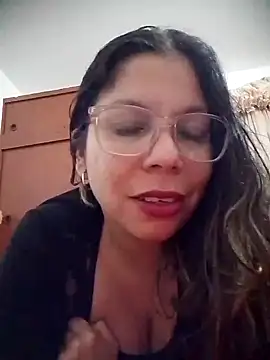 Snapshot of Carliina_Soussa chatting on 06-07-26, 12:59 Carliina Soussa online show from 06-07-26, 12:59
