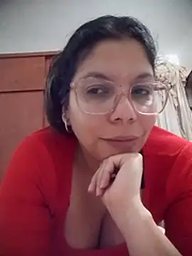Snapshot of Carliina_Soussa chatting on 06-26-26, 10:36 Carliina Soussa online show from 06-26-26, 10:36