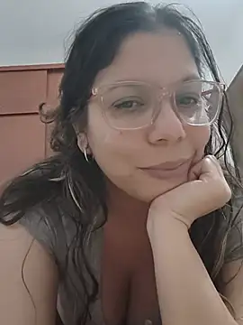 Snapshot of Carliina_Soussa chatting on 07-08-26, 11:31 Carliina Soussa online show from 07-08-26, 11:31