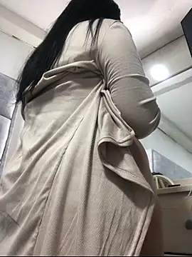 Abigail Cowen online show from 03-12-26, 04:24