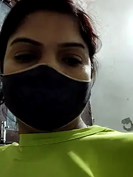 Snapshot of illay_love chatting on 03-09-25, 05:28 illay love online show from 03-09-25, 05:28