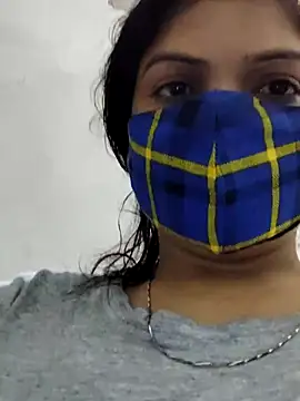 Snapshot of illay_love chatting on 03-17-25, 02:12 illay love online show from 03-17-25, 02:12