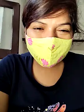 Snapshot of illay_love chatting on 09-19-25, 07:10 illay love online show from 09-19-25, 07:10