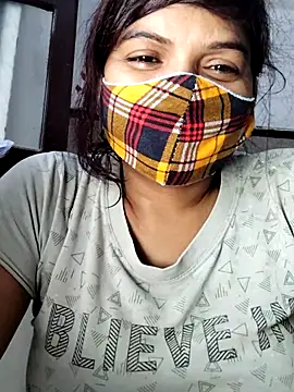 Snapshot of illay_love chatting on 09-21-25, 07:32 illay love online show from 09-21-25, 07:32