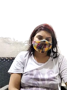 Snapshot of illay_love chatting on 10-12-25, 04:39 illay love online show from 10-12-25, 04:39