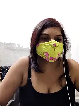 Snapshot of illay_love chatting on 10-15-25, 05:24 illay love online show from 10-15-25, 05:24