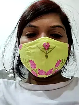 Snapshot of illay_love chatting on 10-16-25, 05:30 illay love online show from 10-16-25, 05:30