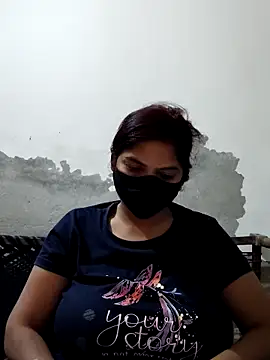 Snapshot of illay_love chatting on 11-03-25, 03:30 illay love online show from 11-03-25, 03:30