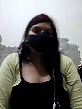 Snapshot of illay_love chatting on 11-26-25, 05:36 illay love online show from 11-26-25, 05:36