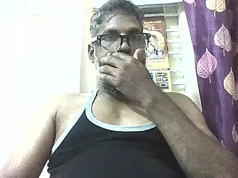 Snapshot of prakmat chatting on 07-15-26, 03:28 prakmat online show from 07-15-26, 03:28