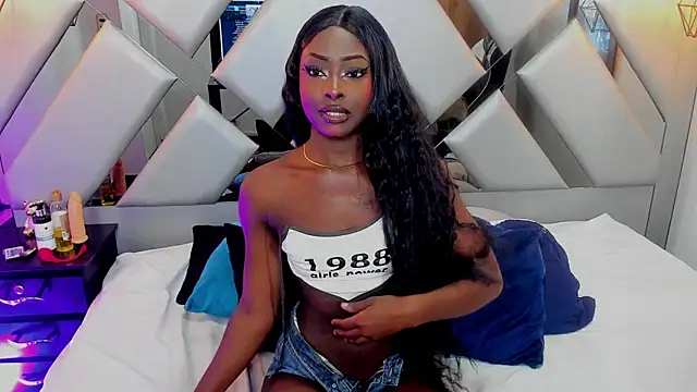 Nahomi-Hill online show from 02-28-25, 09:01